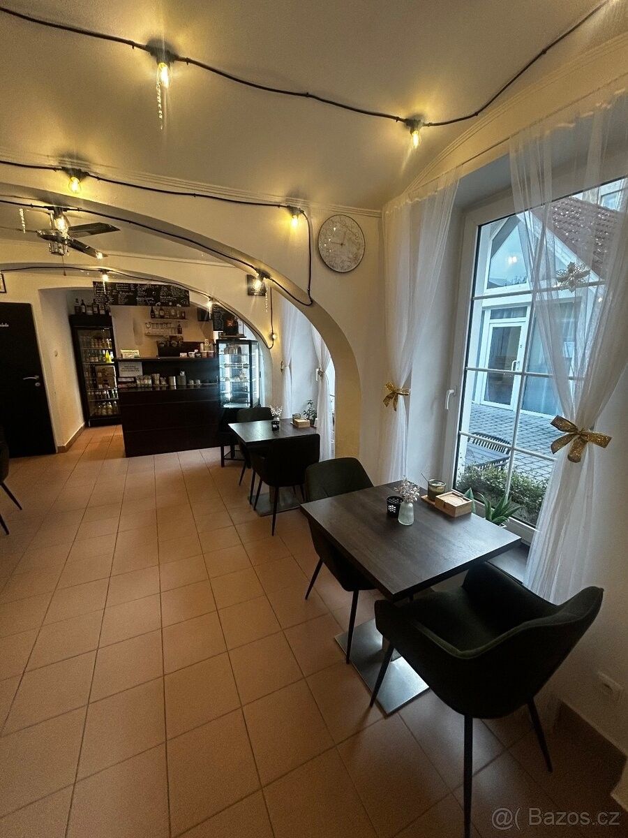 Pronájem obchodní prostory - Brandýs nad Labem-Stará Boleslav, 250 01