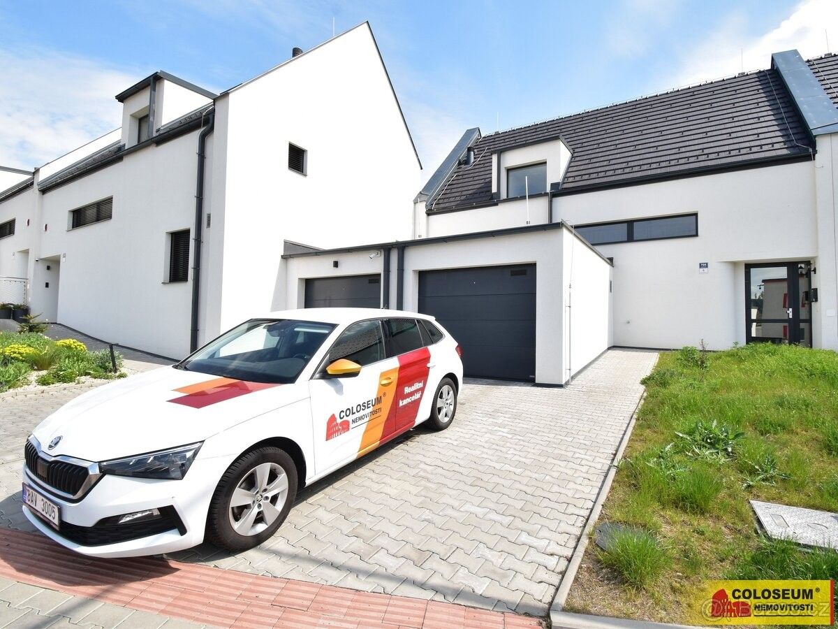 Pronájem rodinný dům - Lelekovice, 664 31