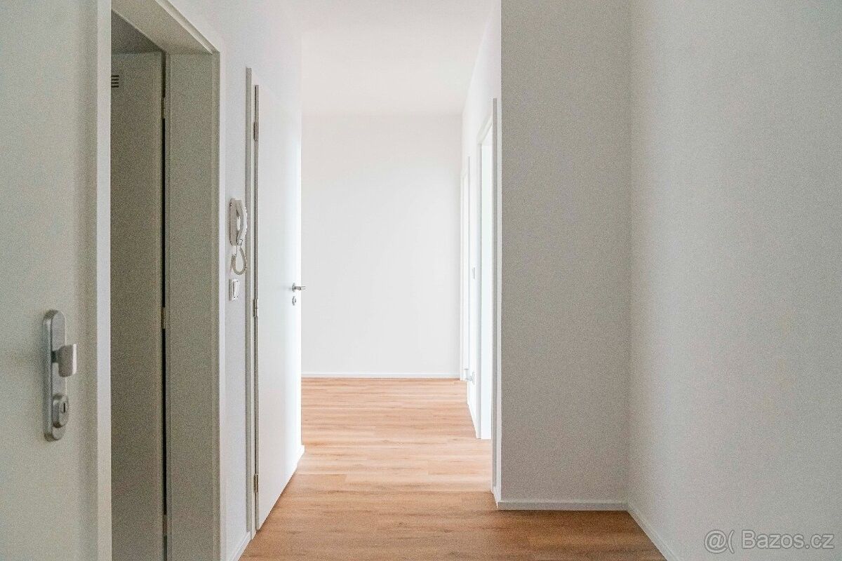 Byty, Znojmo, 669 02