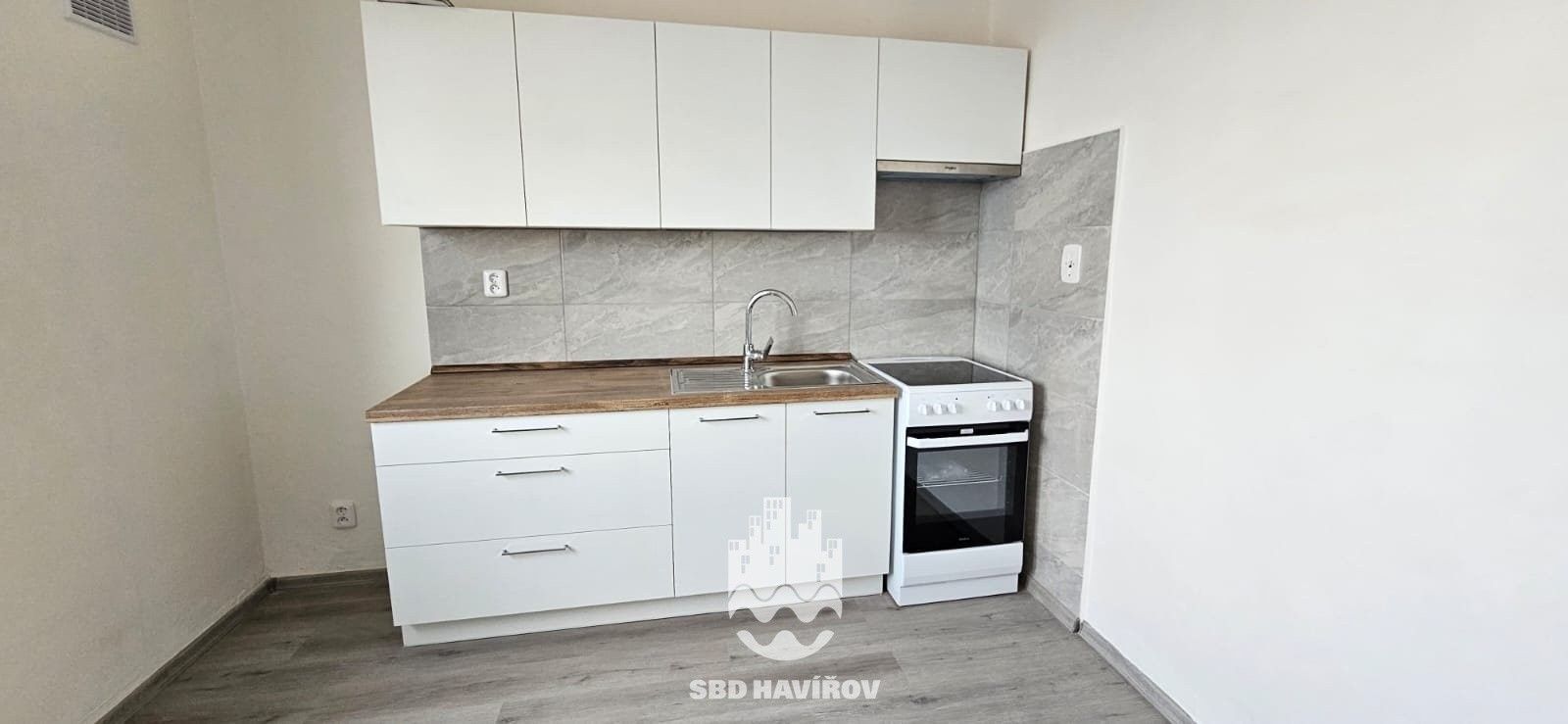 1+1, Kubelíkova, Havířov, 37 m²