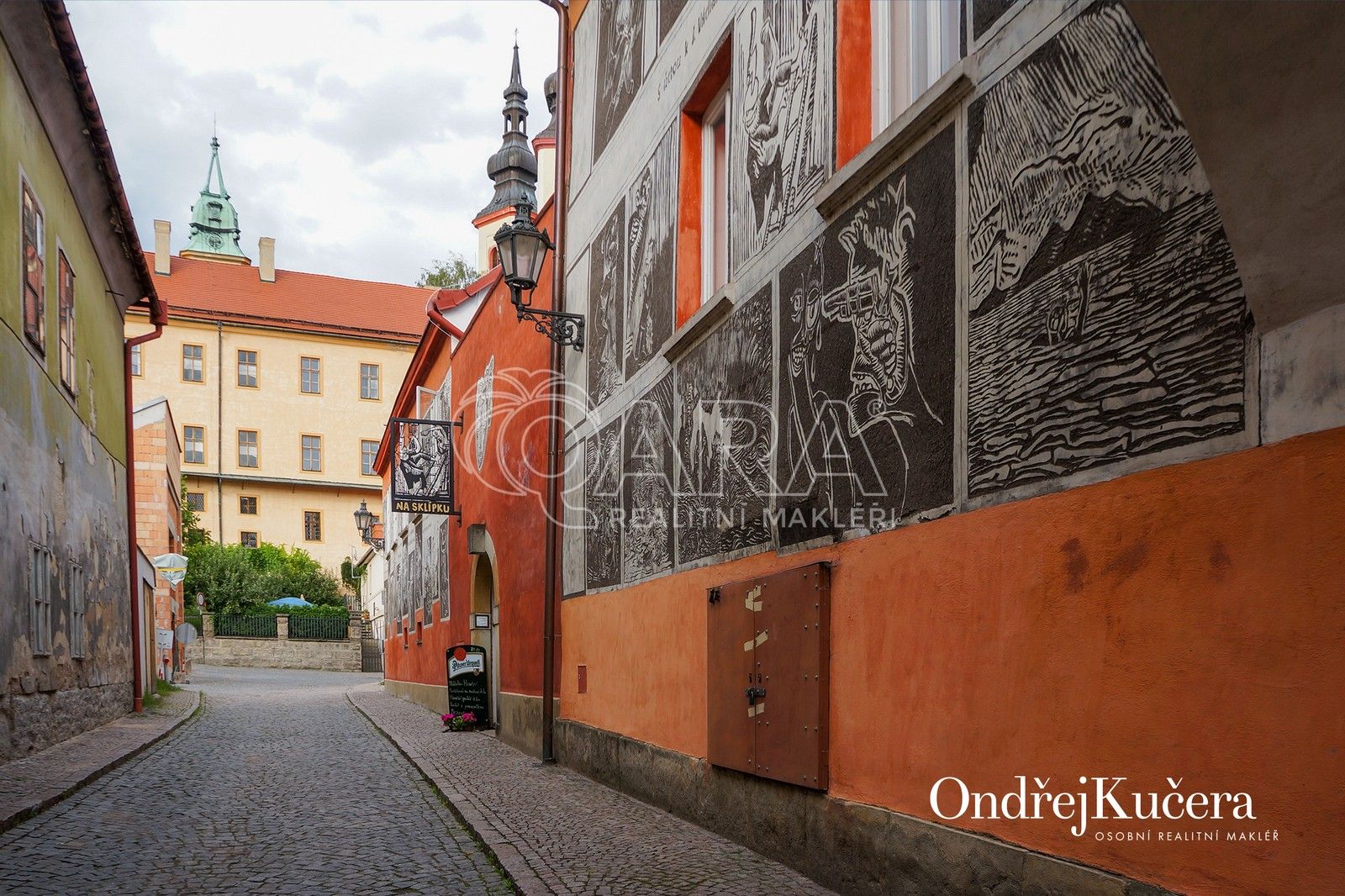 Prodej činžovní dům - Smetanovo náměstí, Litomyšl, 825 m²
