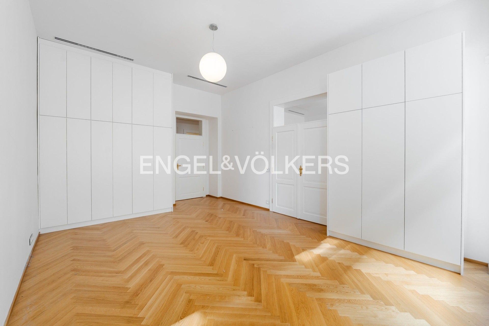 Pronájem byt 2+kk - Zborovská 54, Praha Malá Strana, 77 m² - 5