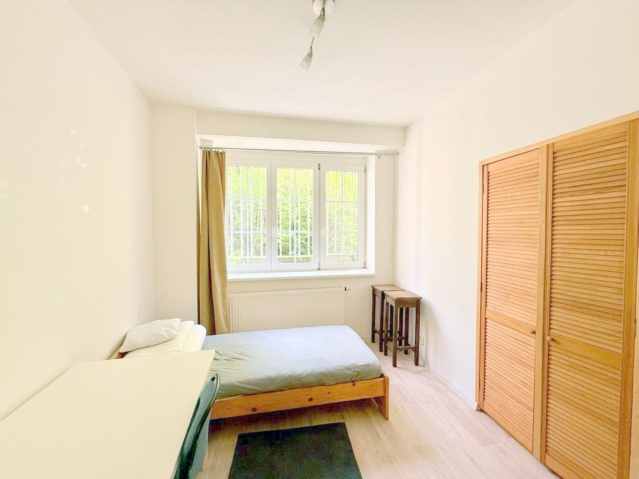 Pronájem byt 1+kk - Vratislavova, Praha, 22 m² - 5