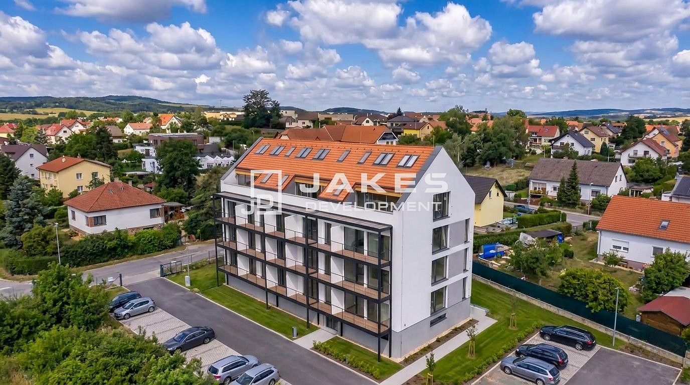 Byt 3+kk, 77 m²