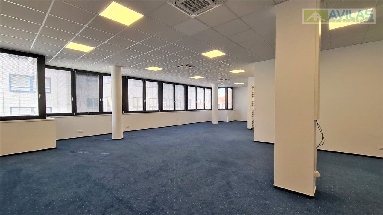 Kanceláře, Husova, Benešov, 119 m²