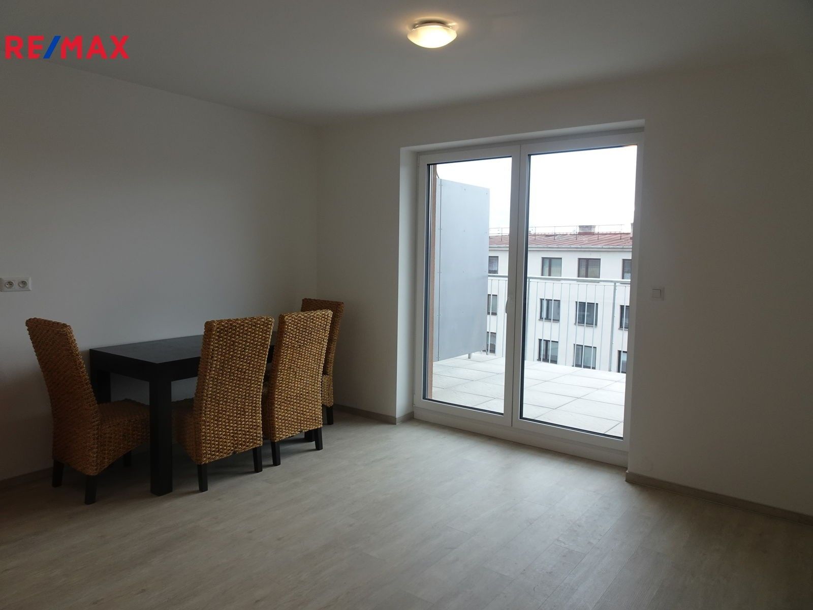 Pronájem byt 2+kk - Tovární, Znojmo, 60 m²