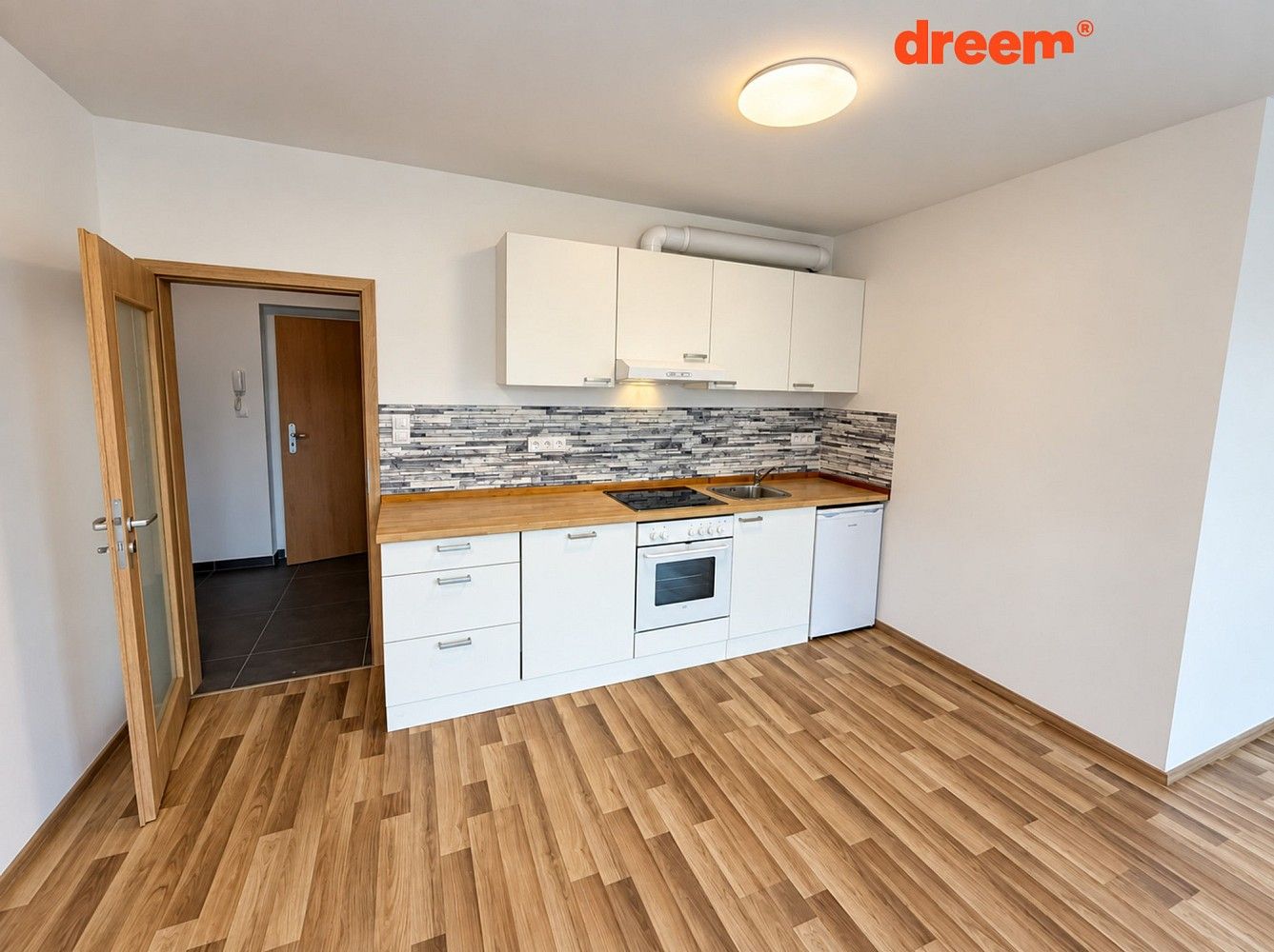 Byt 2+kk · 55 m² · Praha - Uhříněves, okres Praha 22, Hlavní město Praha - 4