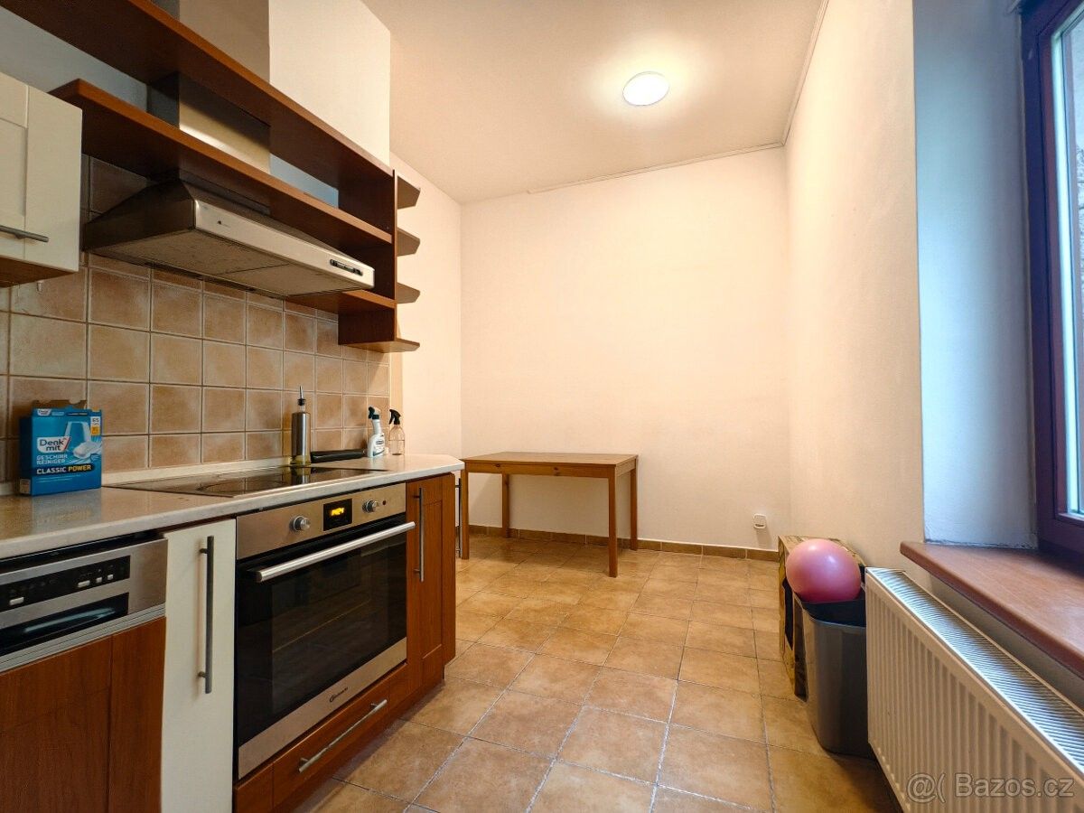Pronájem byt - Jablonec nad Nisou, 466 01