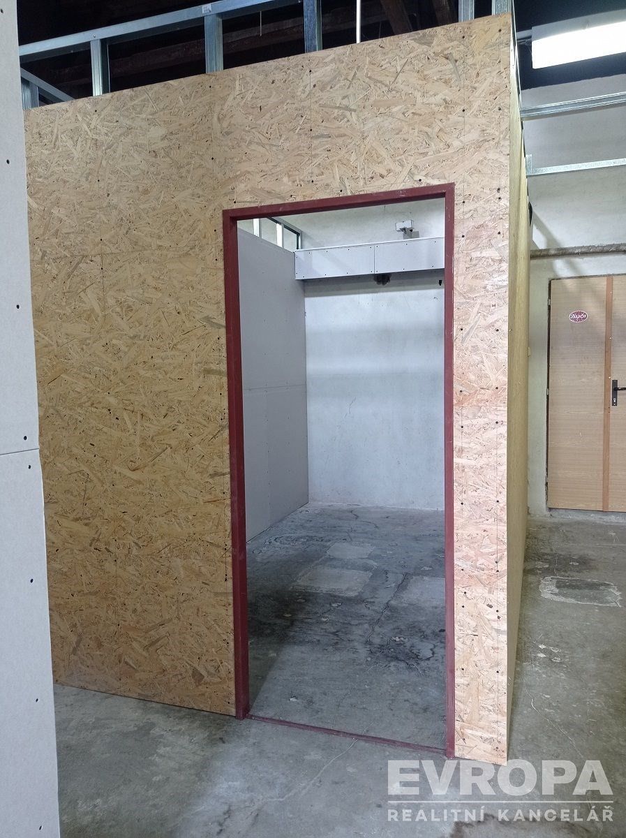 Sklad · 20 m² · Hanychovská  , Liberec - 4
