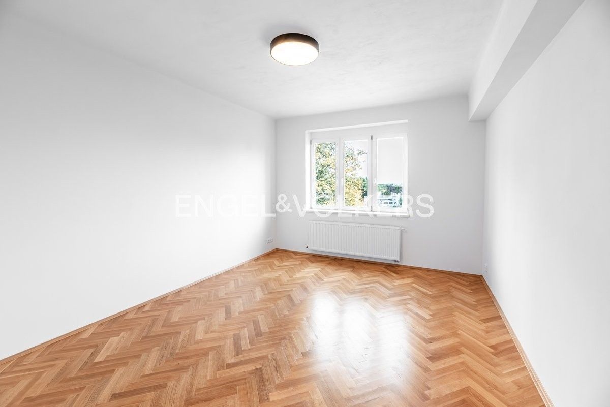 Pronájem byt 3+kk - Na Stírce 654, Praha Kobylisy, 82 m² - 5