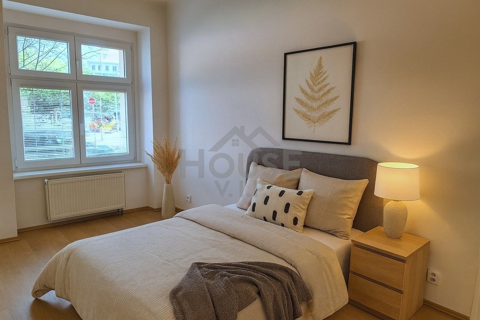 Prodej byt 3+1 - U Uranie, Praha, 60 m²