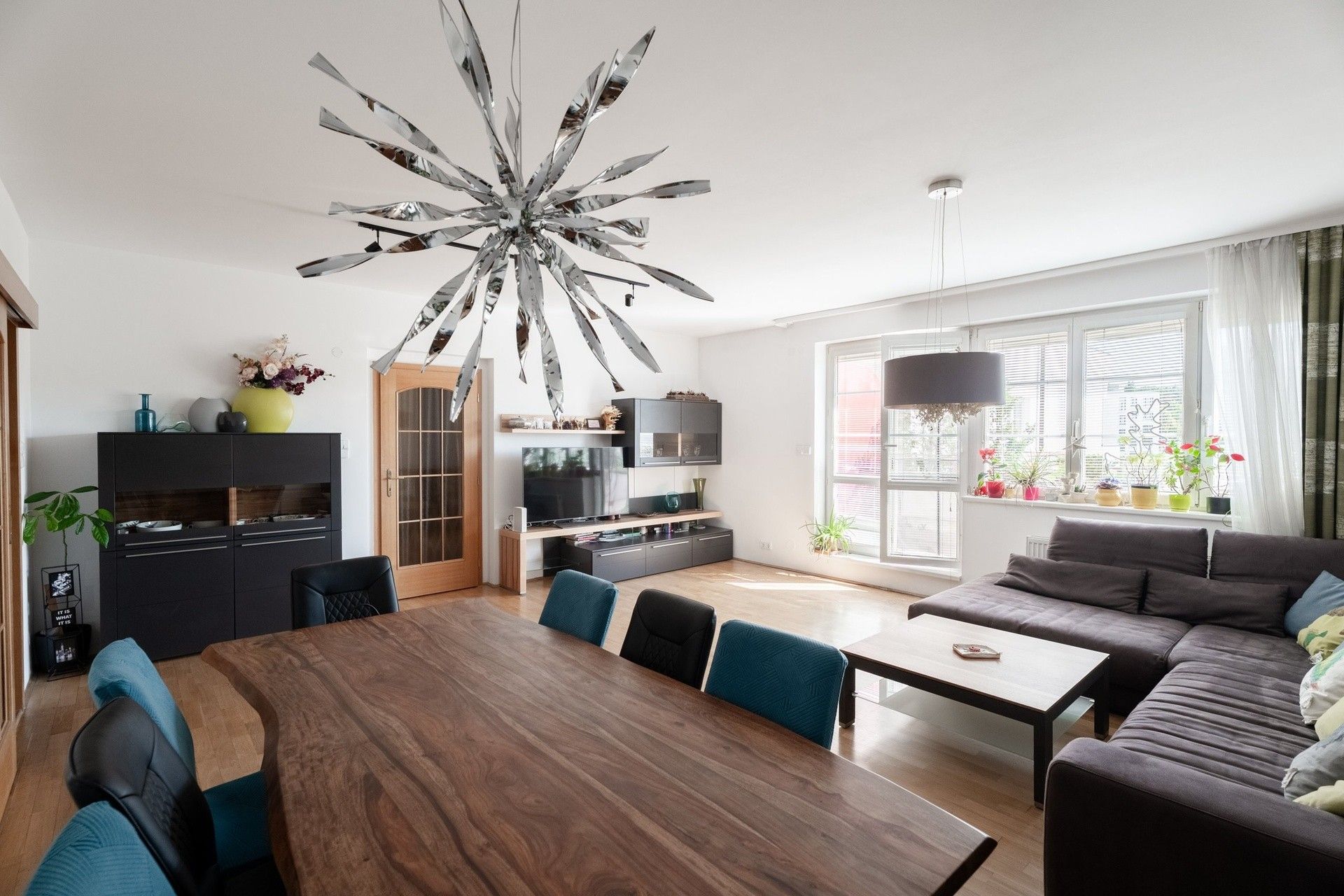 4+1, Kloboukova, Praha, 120 m² - 1