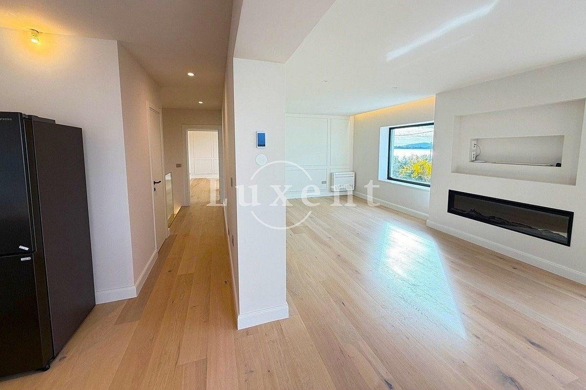 Rodinný dům · 246 m² · Diklo, Chorvatsko - 4