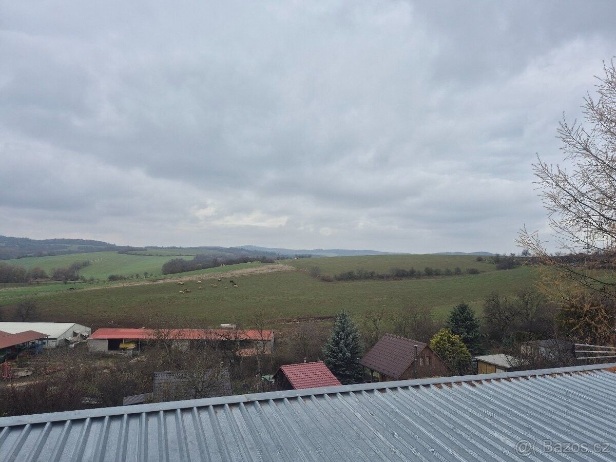 Prodej chata - Jalubí, 687 05