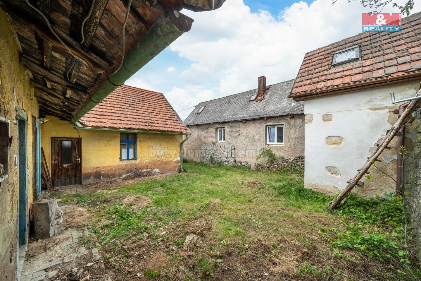 Prodej rodinný dům - Trněný Újezd, Mořina, 44 m² - 5