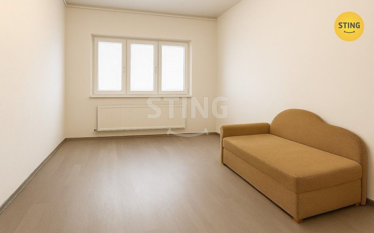 2+1, Horní Lomná, 64 m²