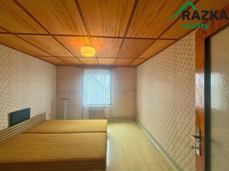 Prodej rodinný dům - Sadová, Halže, 206 m² - 5