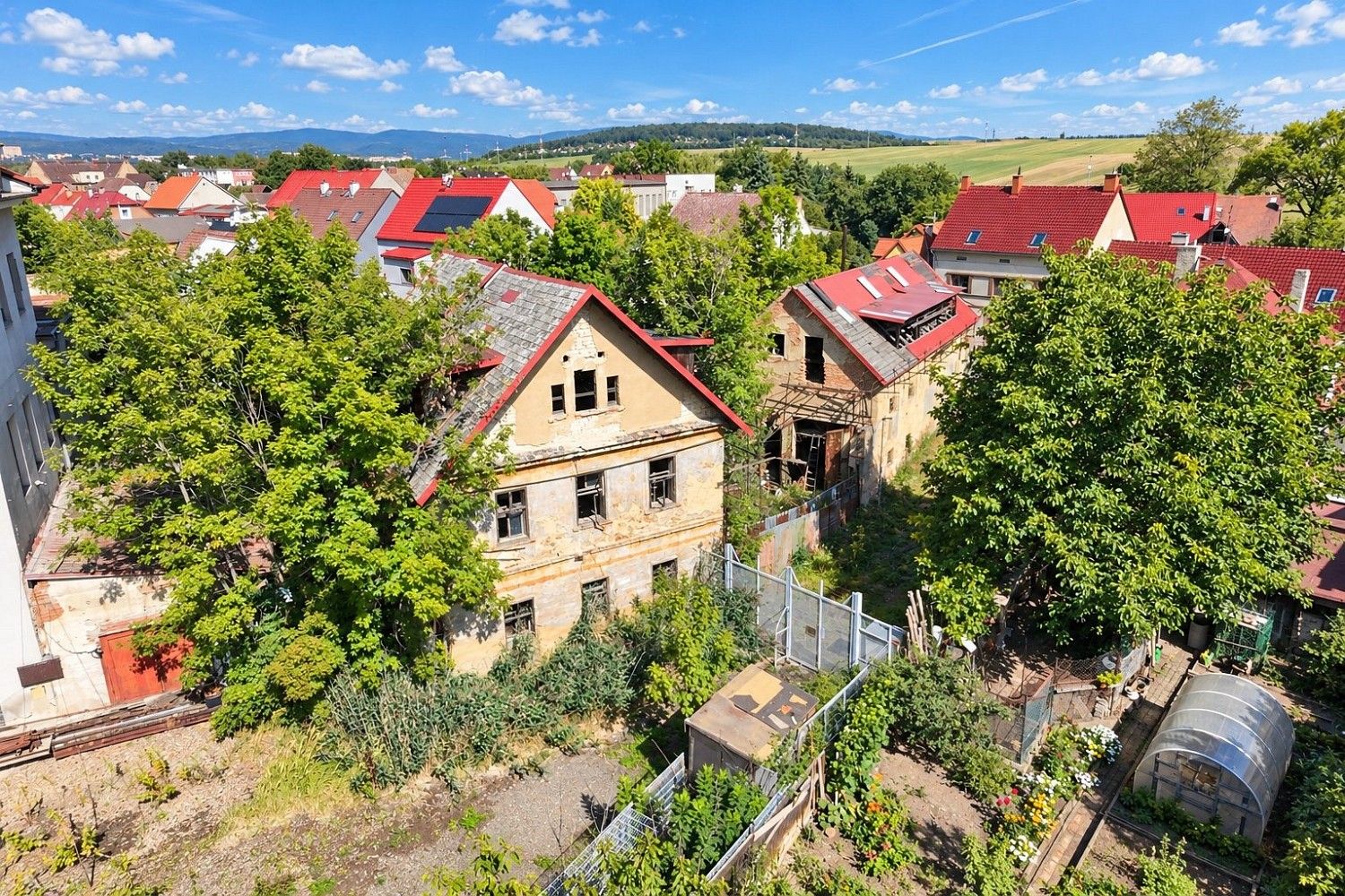 Rodinné domy, Revoluční, Údlice, okres Chomutov, 263 m² - 1