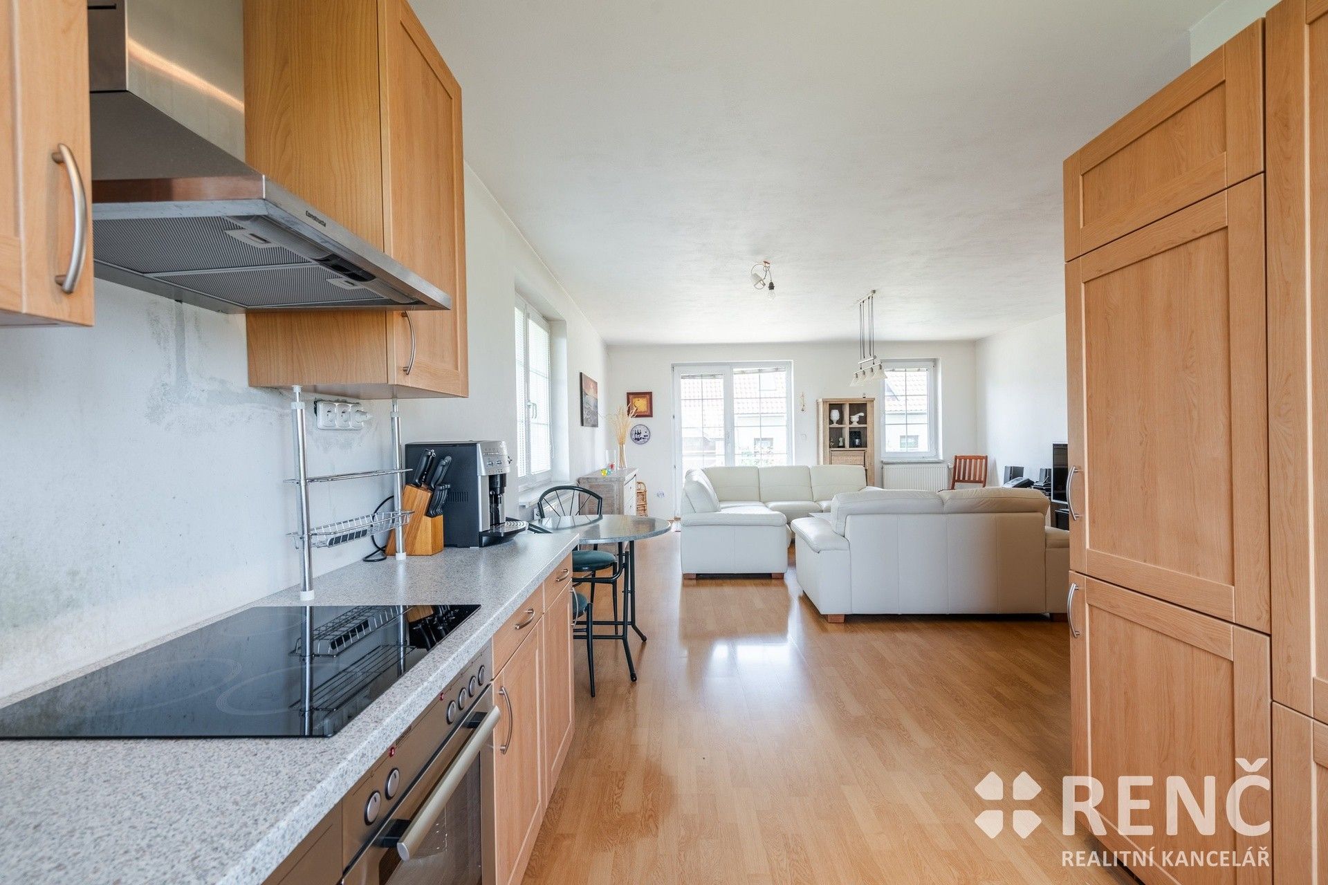 Prodej rodinný dům - Podolí, 216 m²