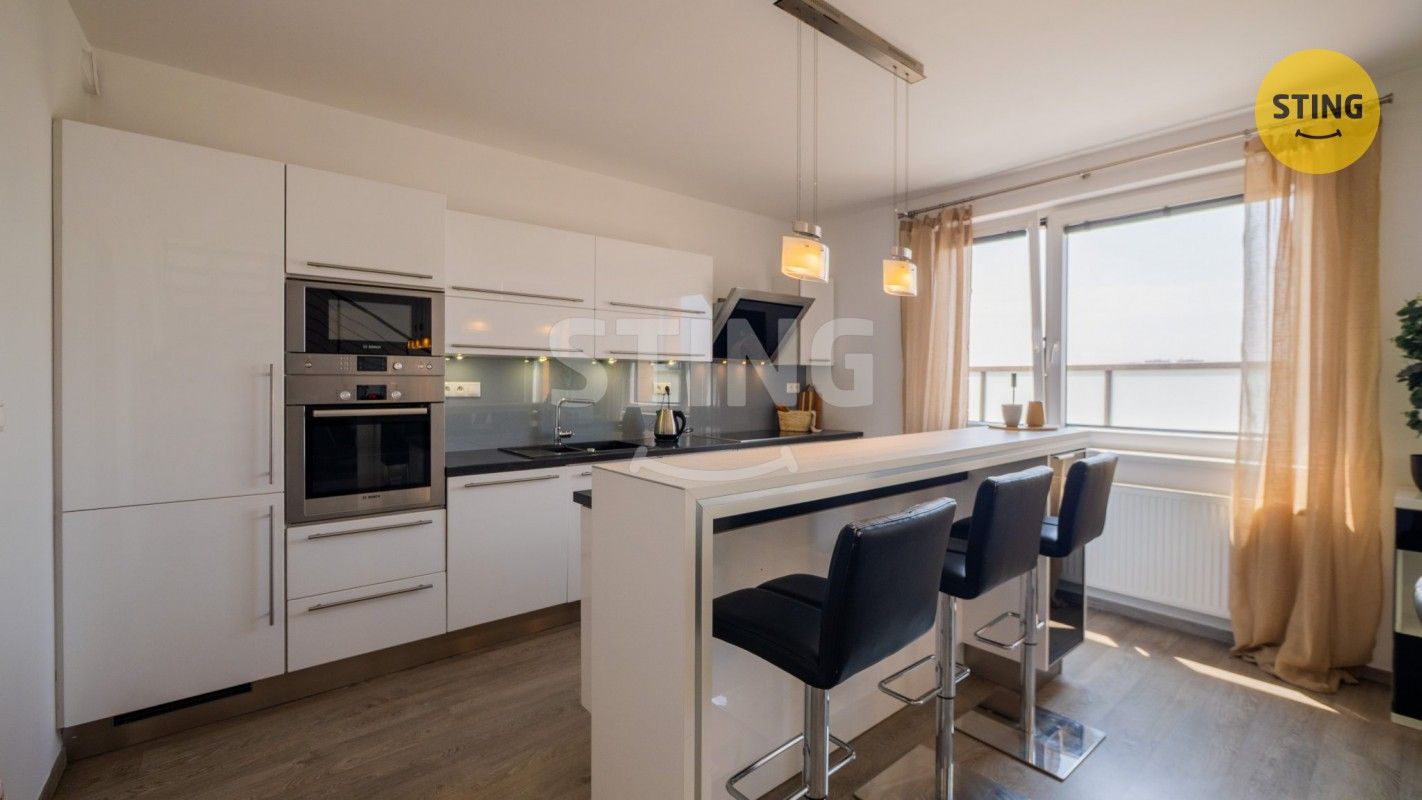 Prodej byt 4+kk - Jantarová 3347, Ostrava Moravská Ostrava, 130 m² - 5