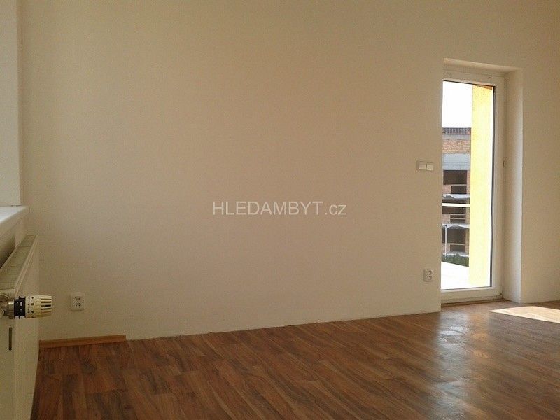 Byt 2+1 · 59 m² · Vnitřní, Praha 4 - Michle - 4