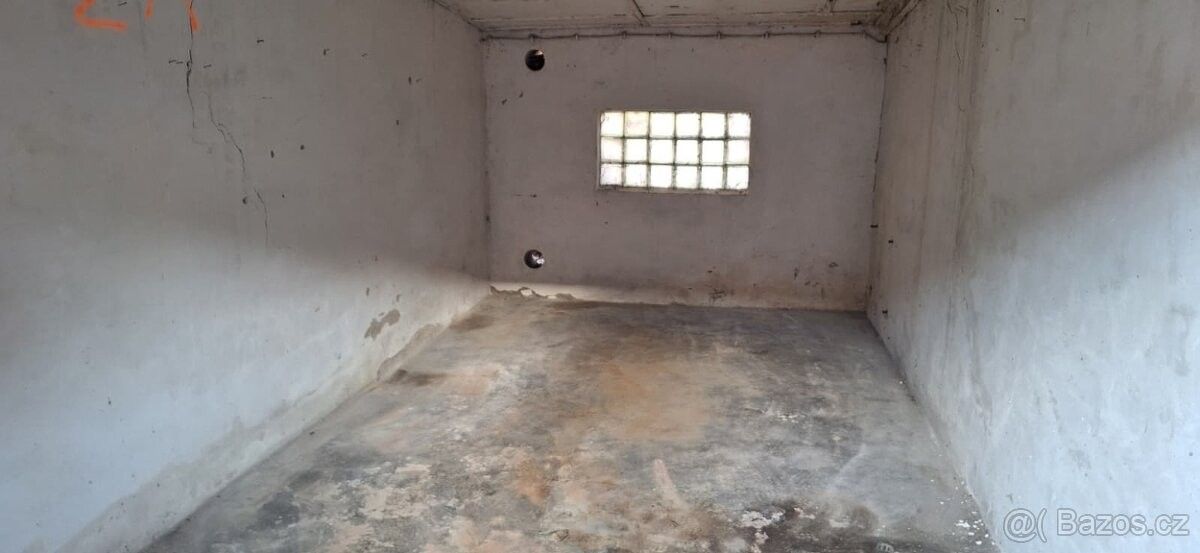 Prodej garáž - Náchod, 547 01