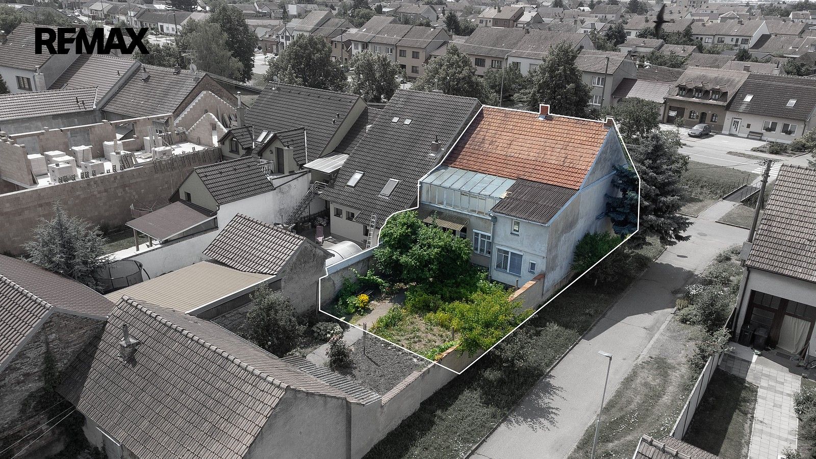 Rodinné domy, Velké Bílovice, okres Břeclav, Jihomoravský kraj, 180 m² - 2
