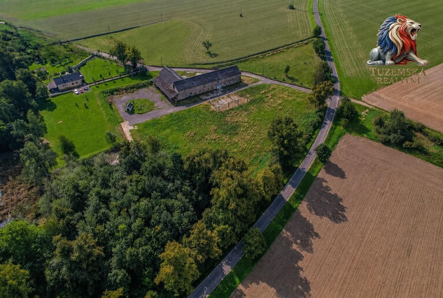 Zemědělské objekty, Mladecko, 700 m² - 1