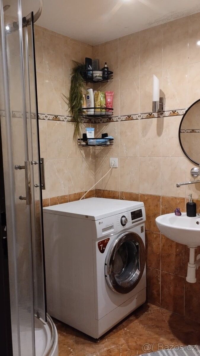 Pronájem byt - Boršice u Buchlovic, 687 09