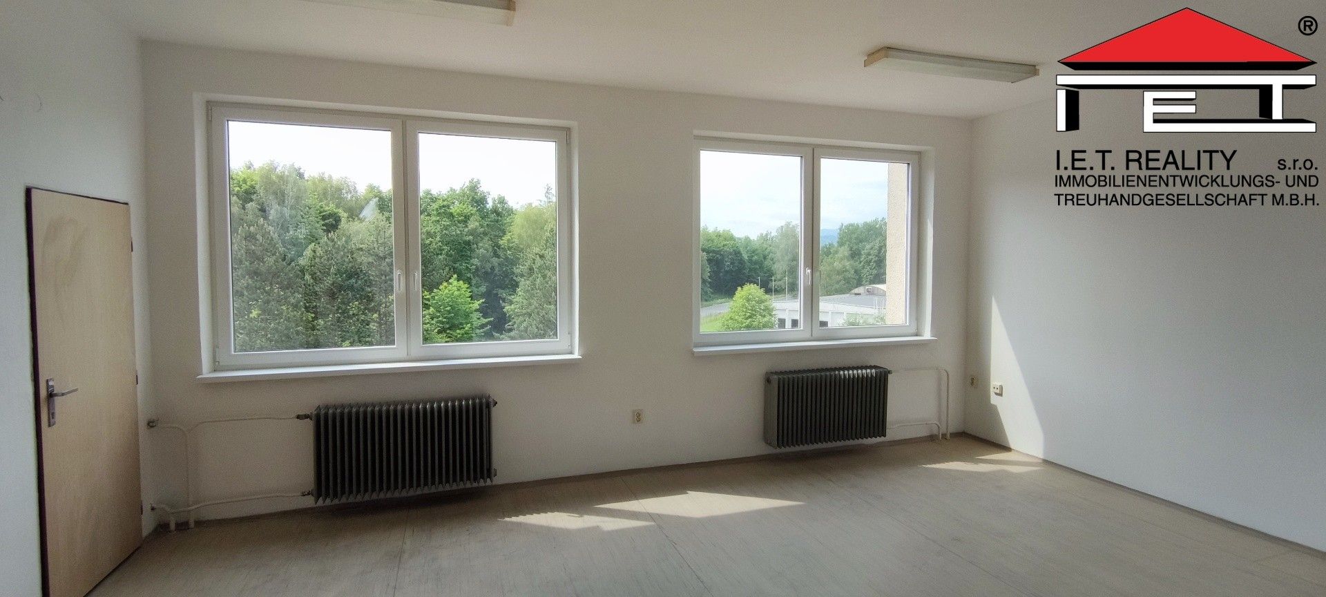 Kanceláře, Na Zbytkách, Staré Město, 30 m²