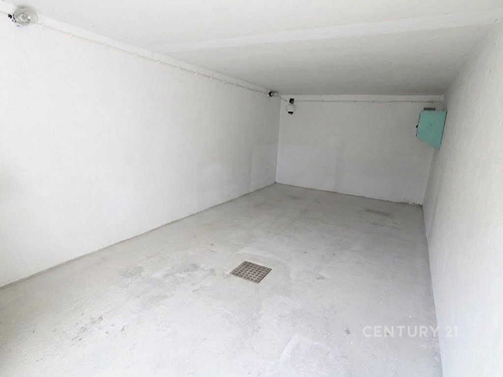 Pronájem garáž - K Měchurce , Praha Košíře, 21 m² - 2