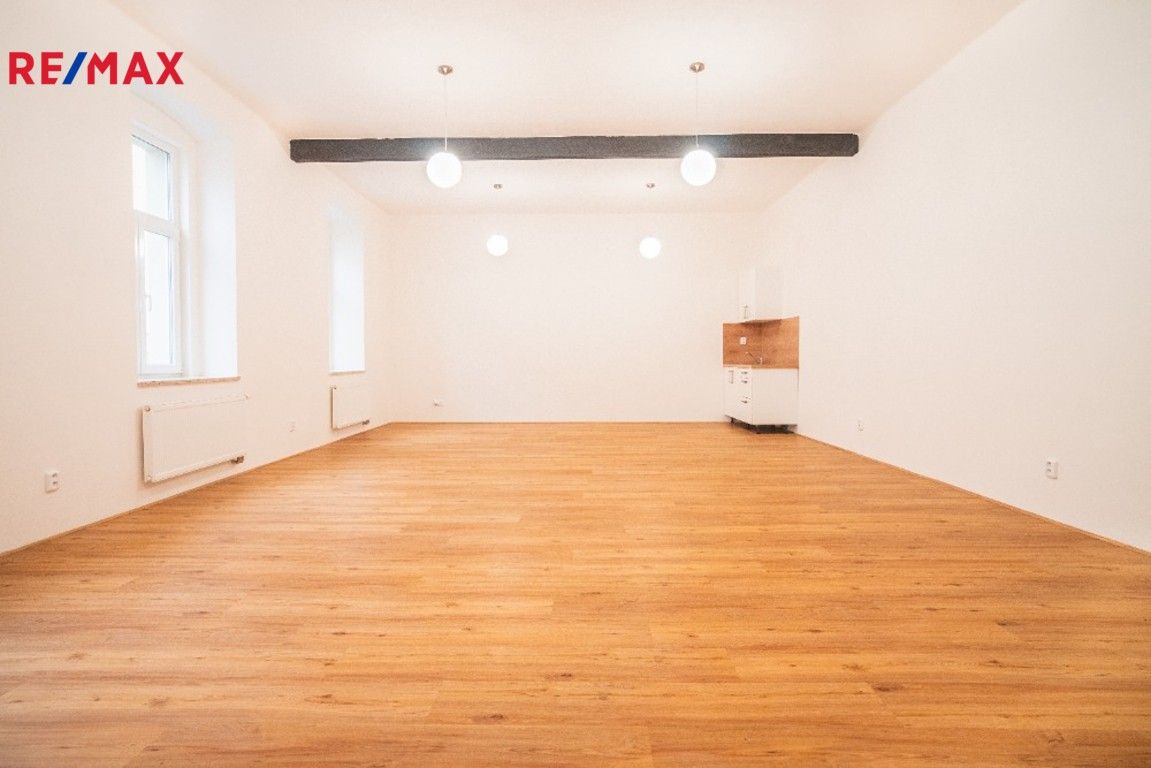 Kanceláře, Jablonského, Plzeň, 52 m²