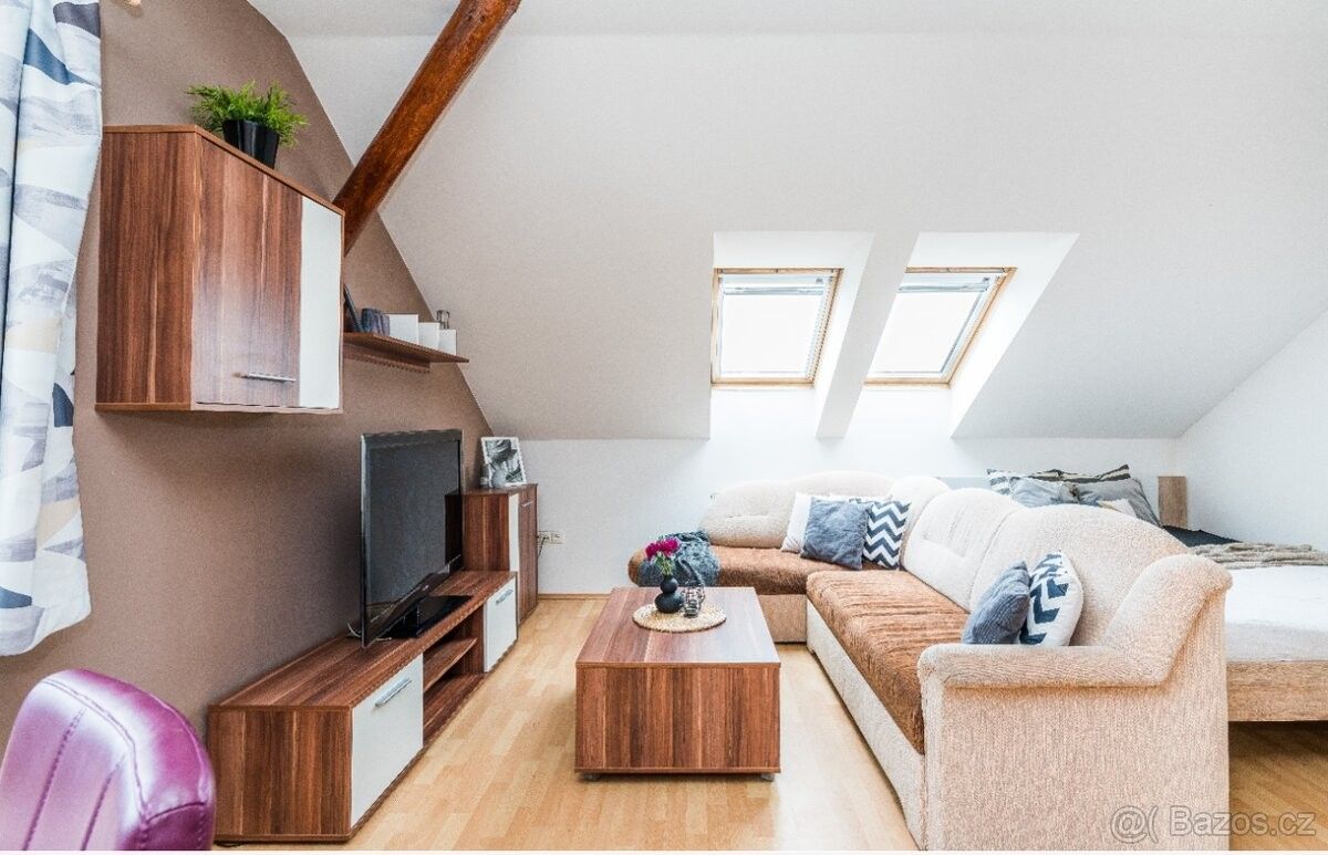 Pronájem byt - Třebechovice pod Orebem, 503 46