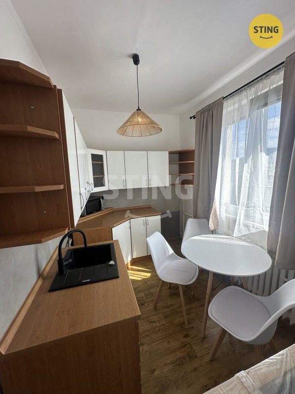 3+1, 1. máje , Rožnov pod Radhoštěm, 61 m² - 2