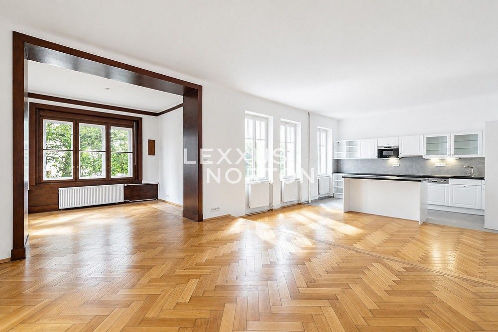 Rodinný dům · 324 m² · Praha - Smíchov, okres Praha 5, Hlavní město Praha - 4