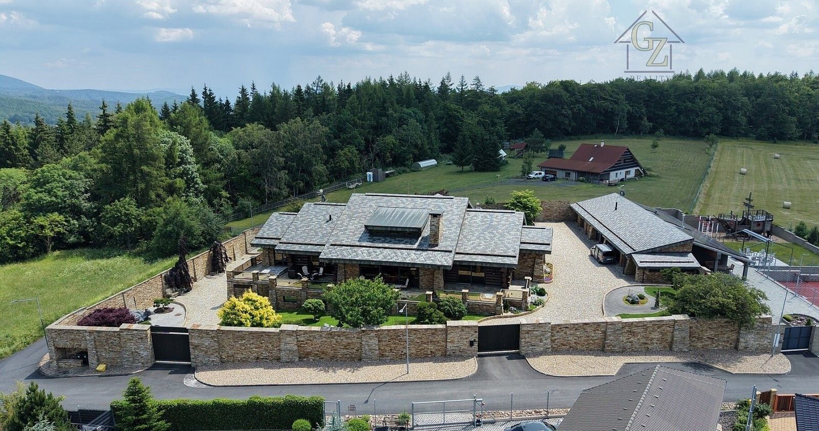 Rodinné domy, Holubí vrch, Klíny - Sedlo, okres Most, 800 m² - 2