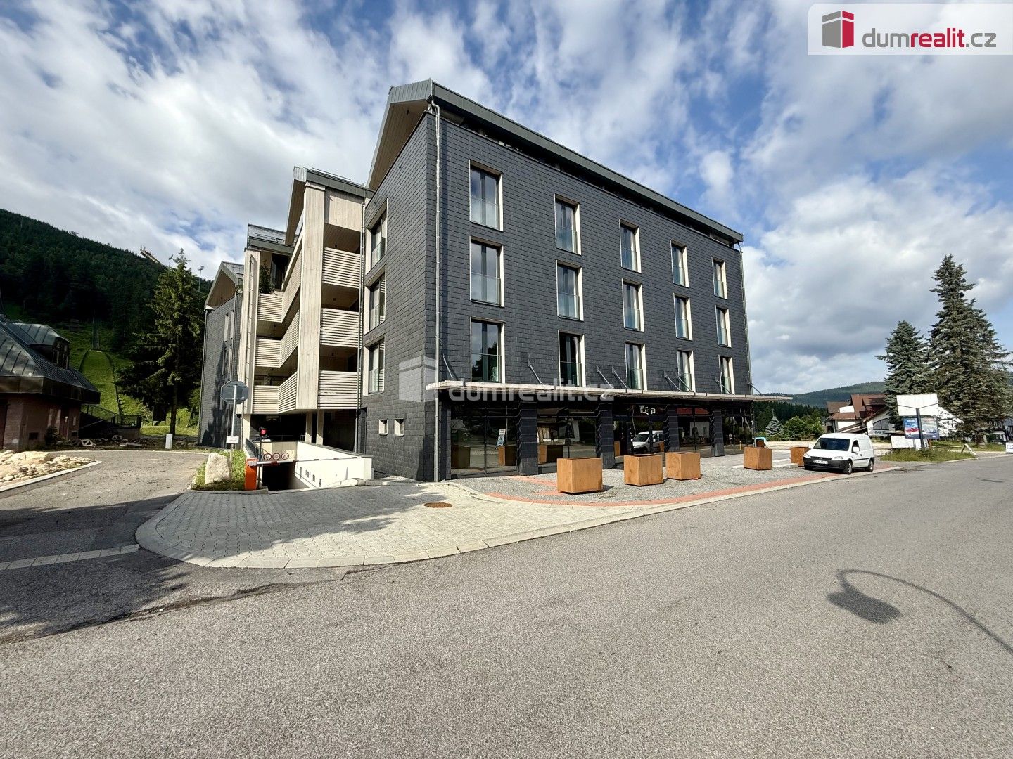 Restaurace, Harrachov, 220 m²