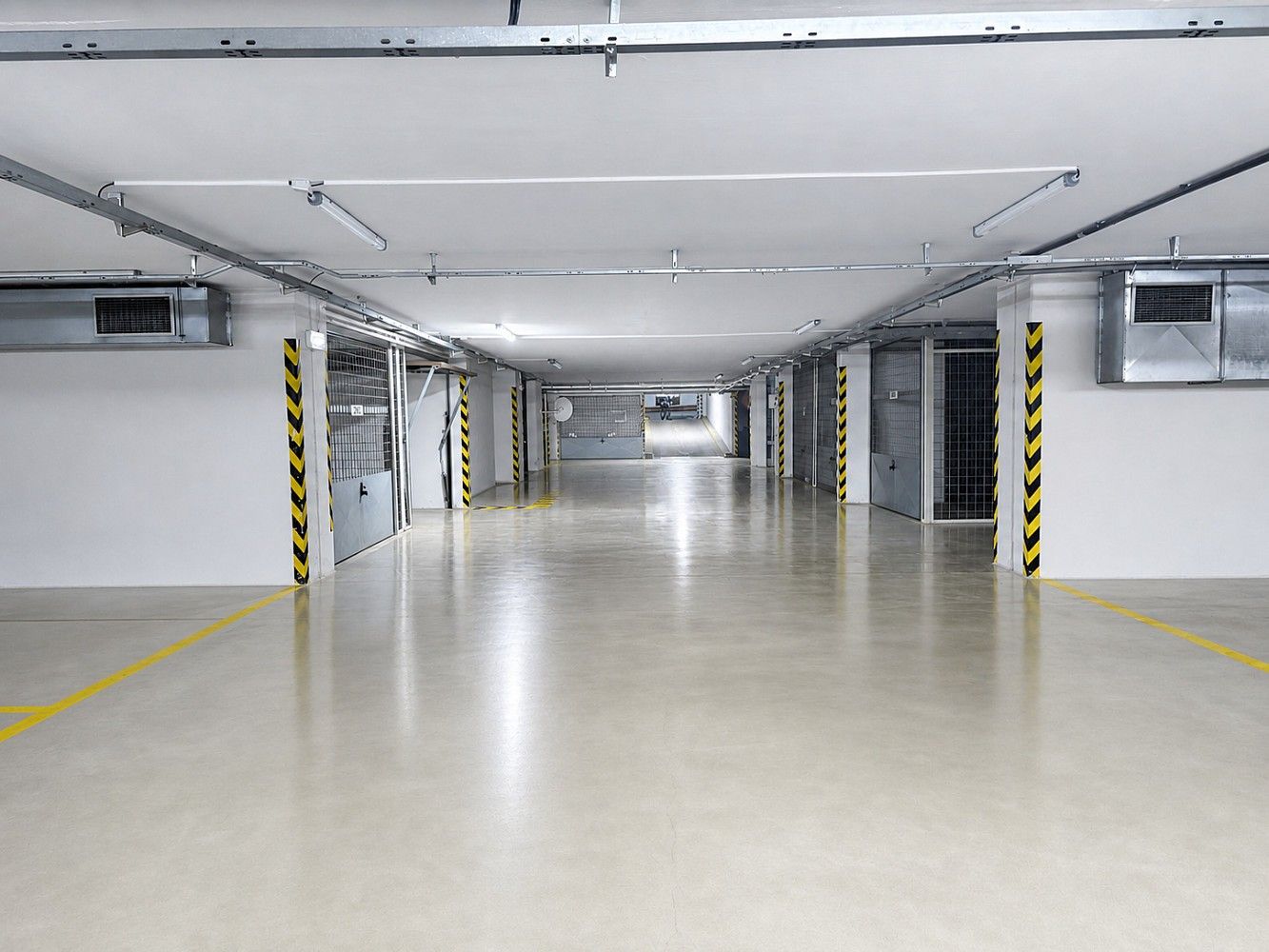 Nemovitost · 13 m² · Praha - Stodůlky, okres Praha 13, Hlavní město Praha - 4