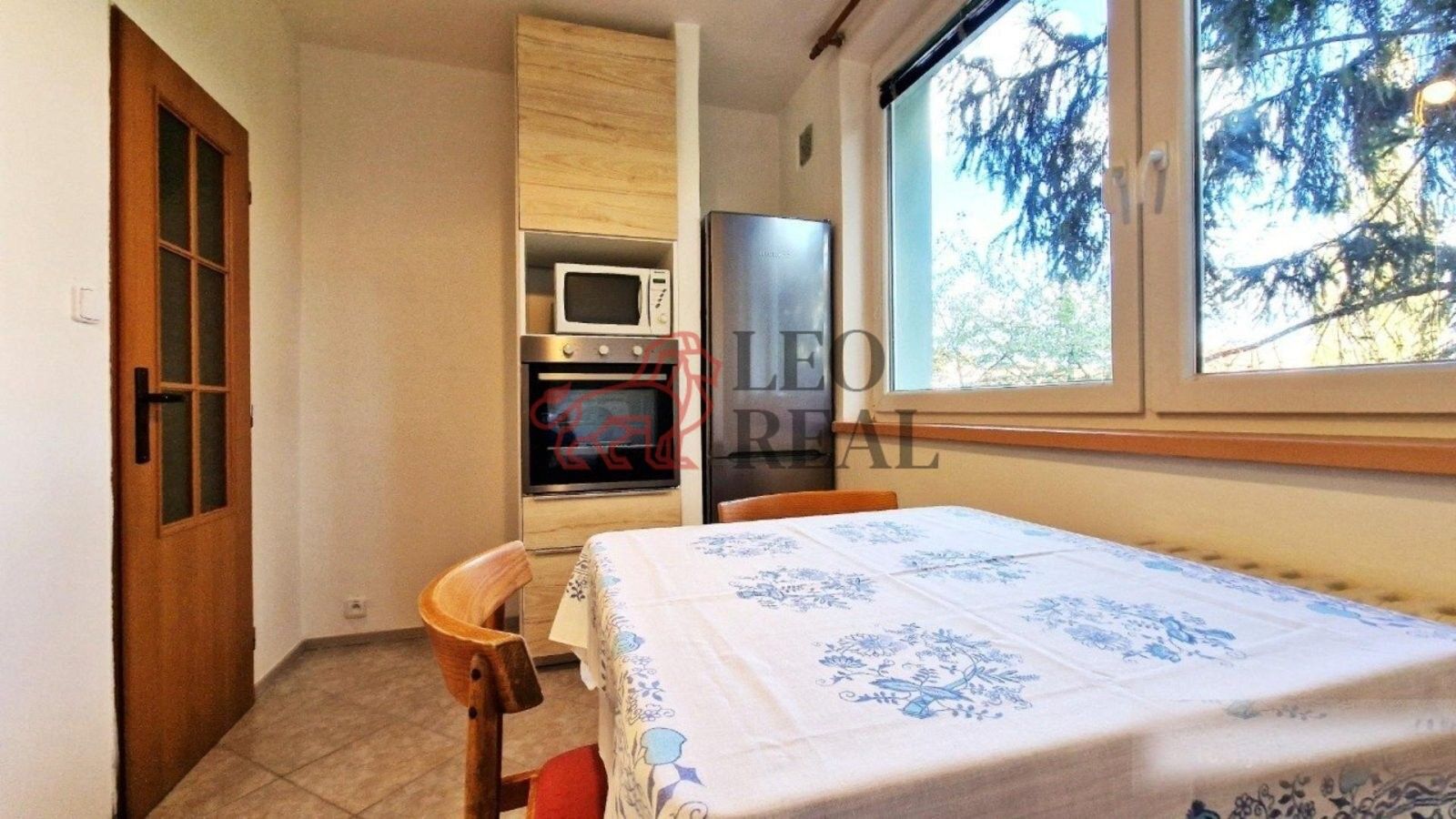 3+1, náměstí Míru, Veselí nad Moravou, 73 m² - 2