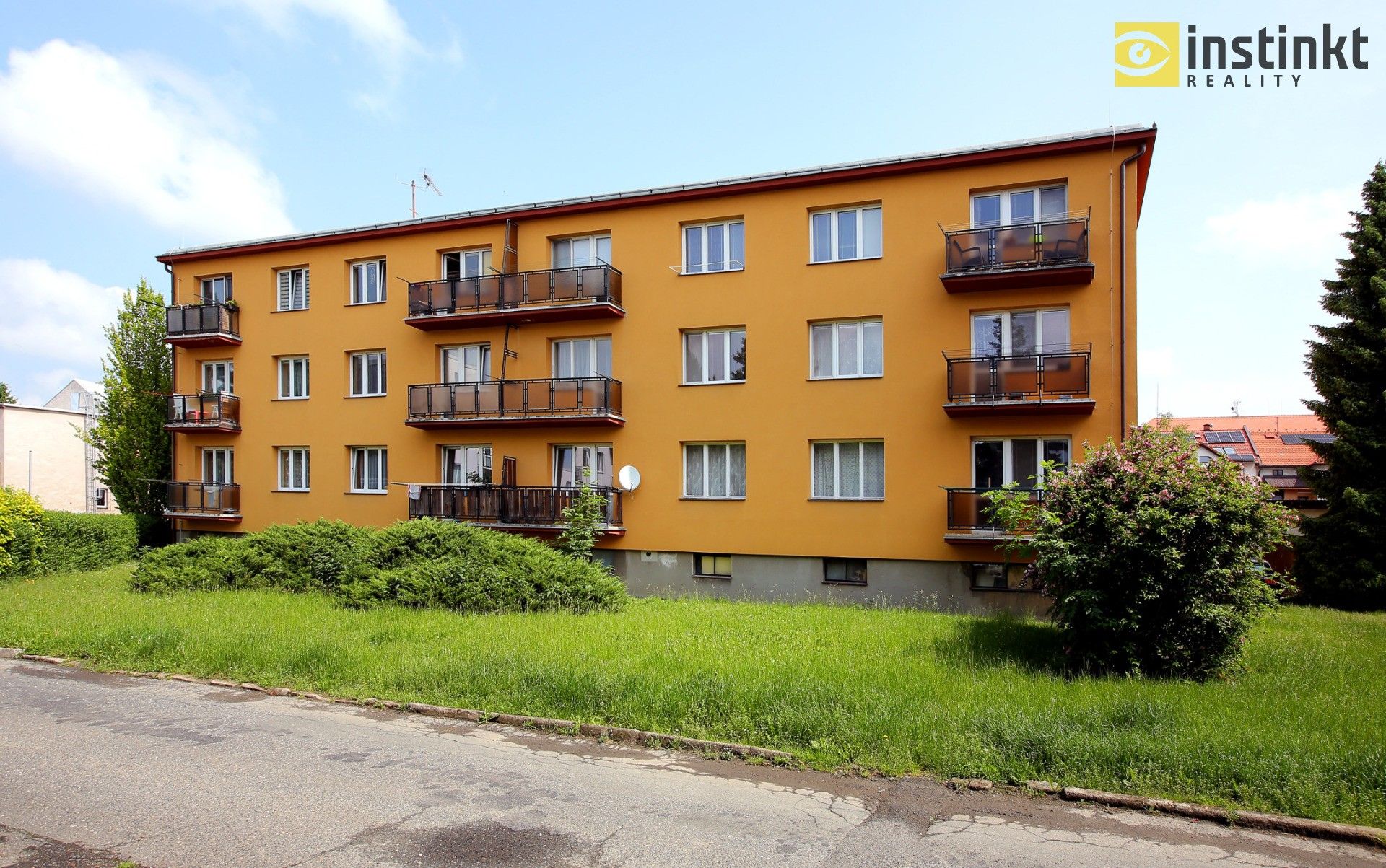 1+1, 1. máje, Uhlířské Janovice, 31 m²