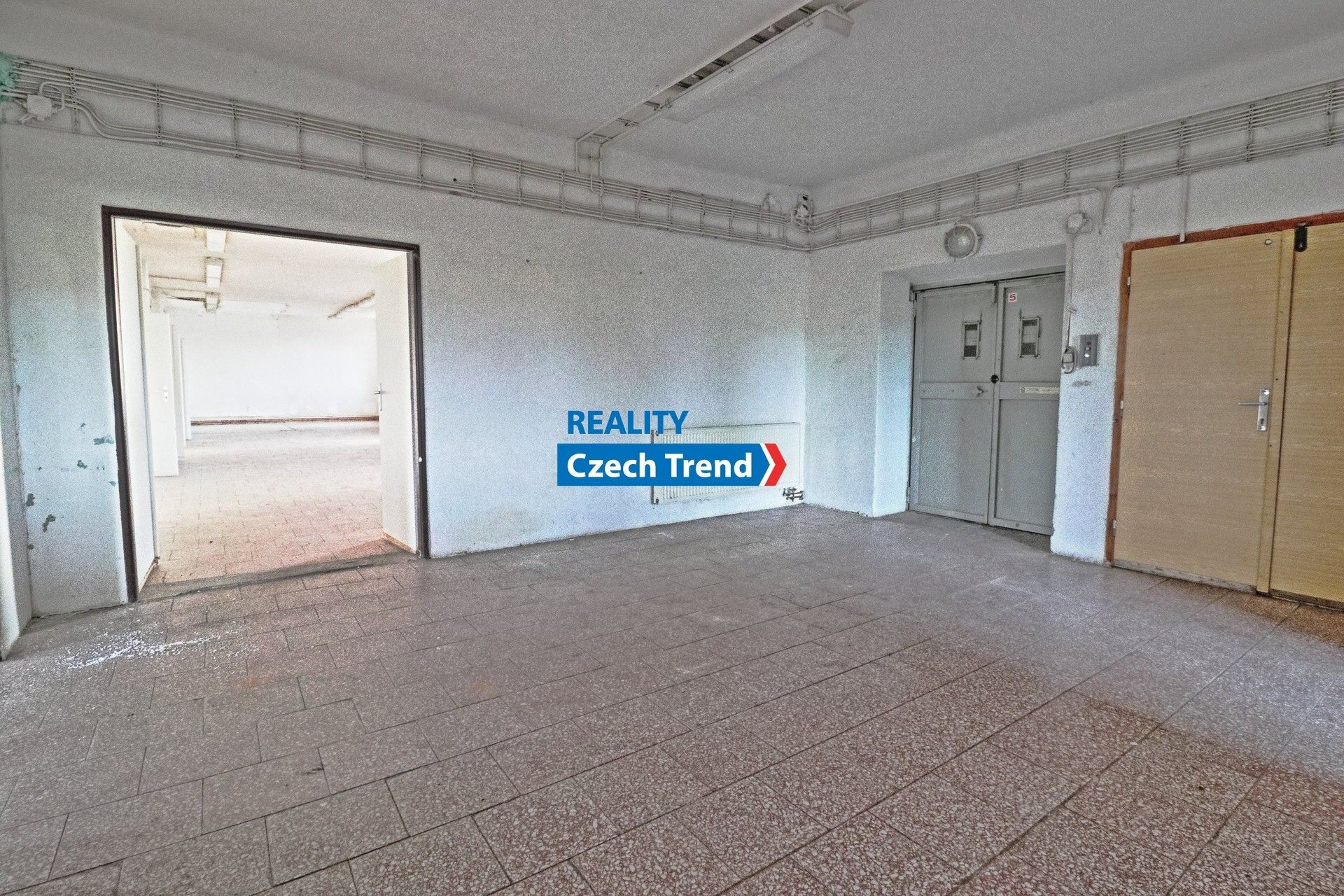 Sklady, Tyršova, Olomouc Hodolany, 301 m² - 1