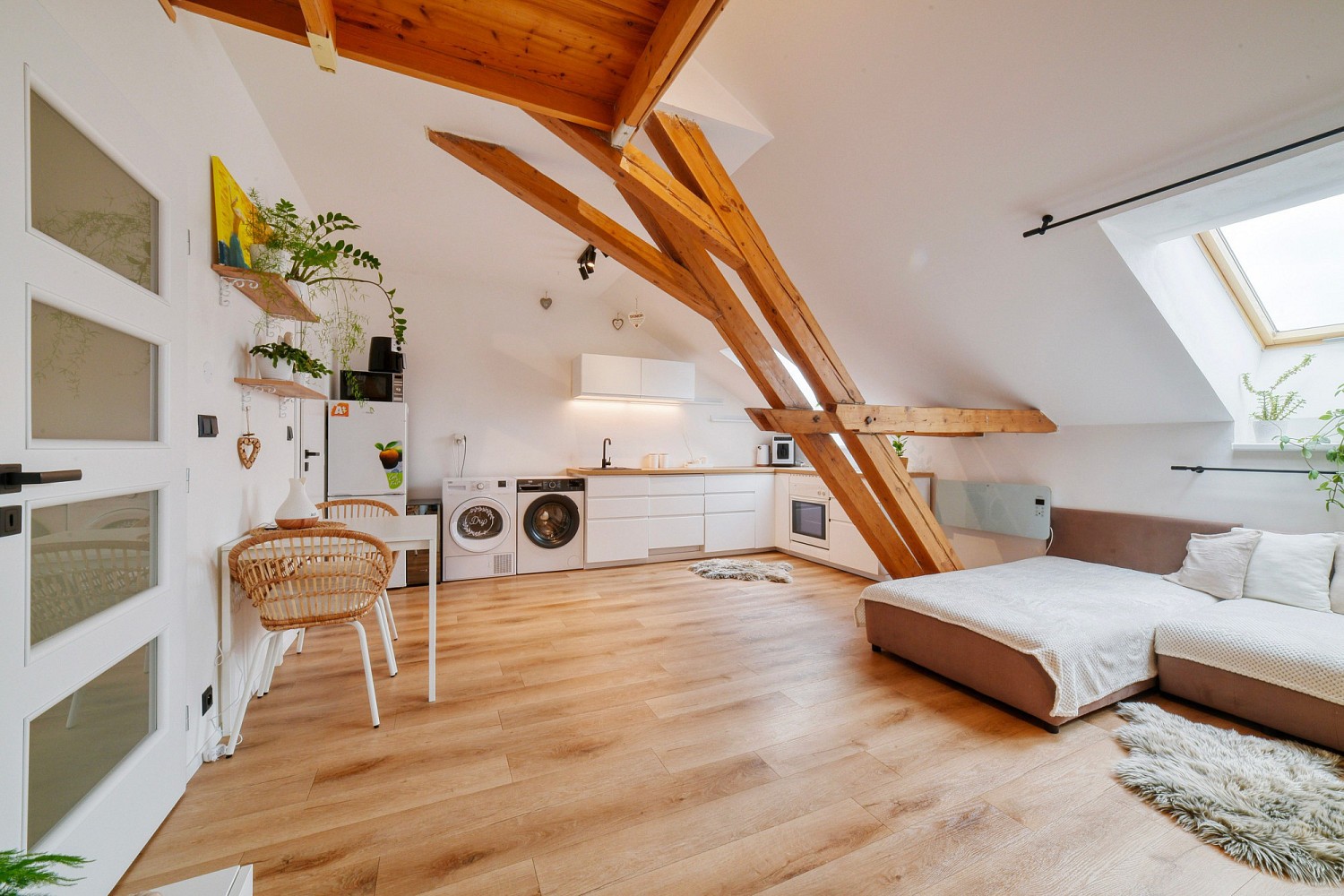 Pronájem byt 1+1 - Mánesova, Cheb, 39 m² - 2