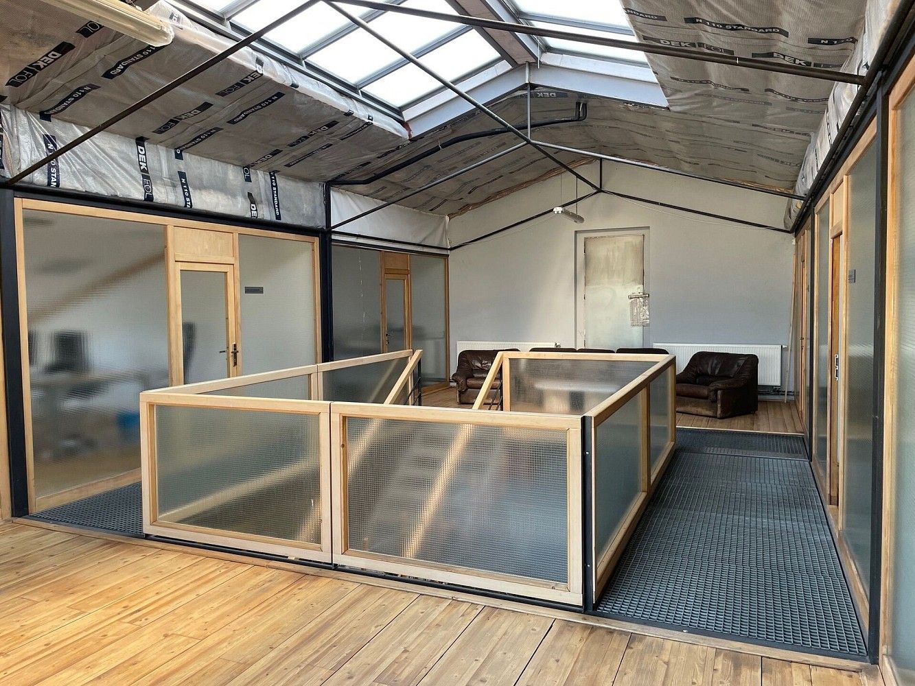 Obchodní prostory · 400 m² · Tachlovice, okres Praha-západ, Středočeský kraj - 3