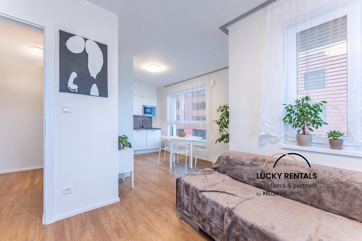 Byt 2+kk · 48 m² · Praha - Chodov, okres Praha 11, Hlavní město Praha - 3