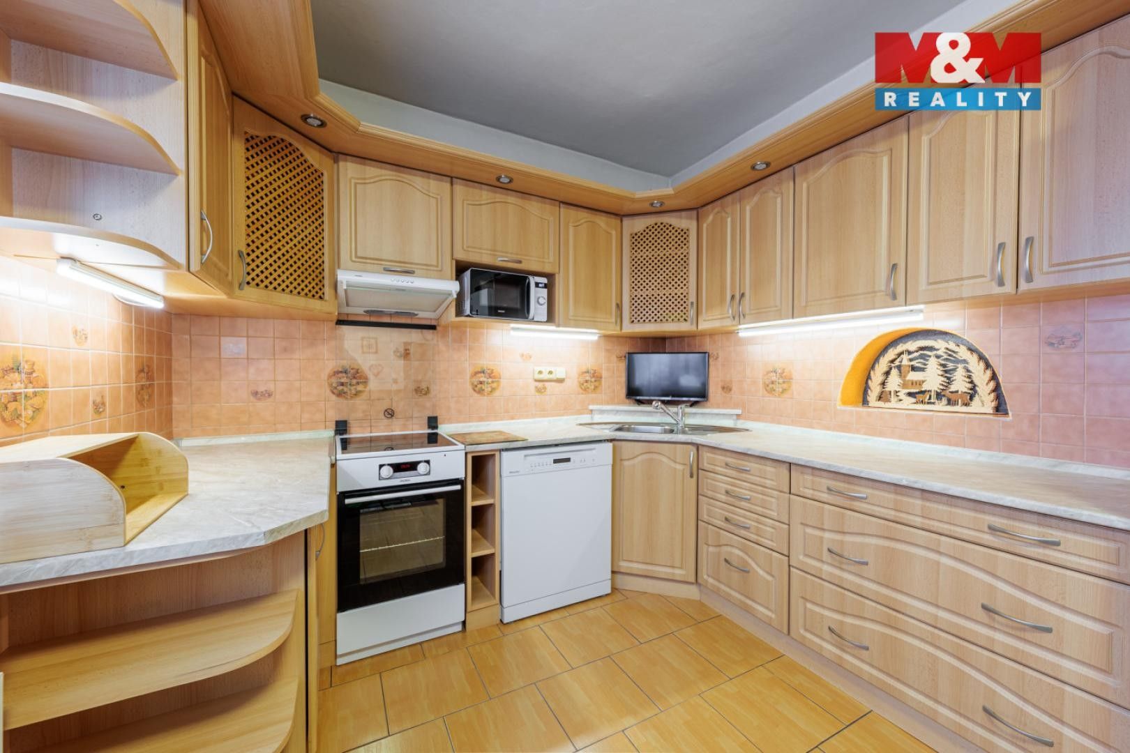 Prodej rodinný dům - Krajková, 172 m²