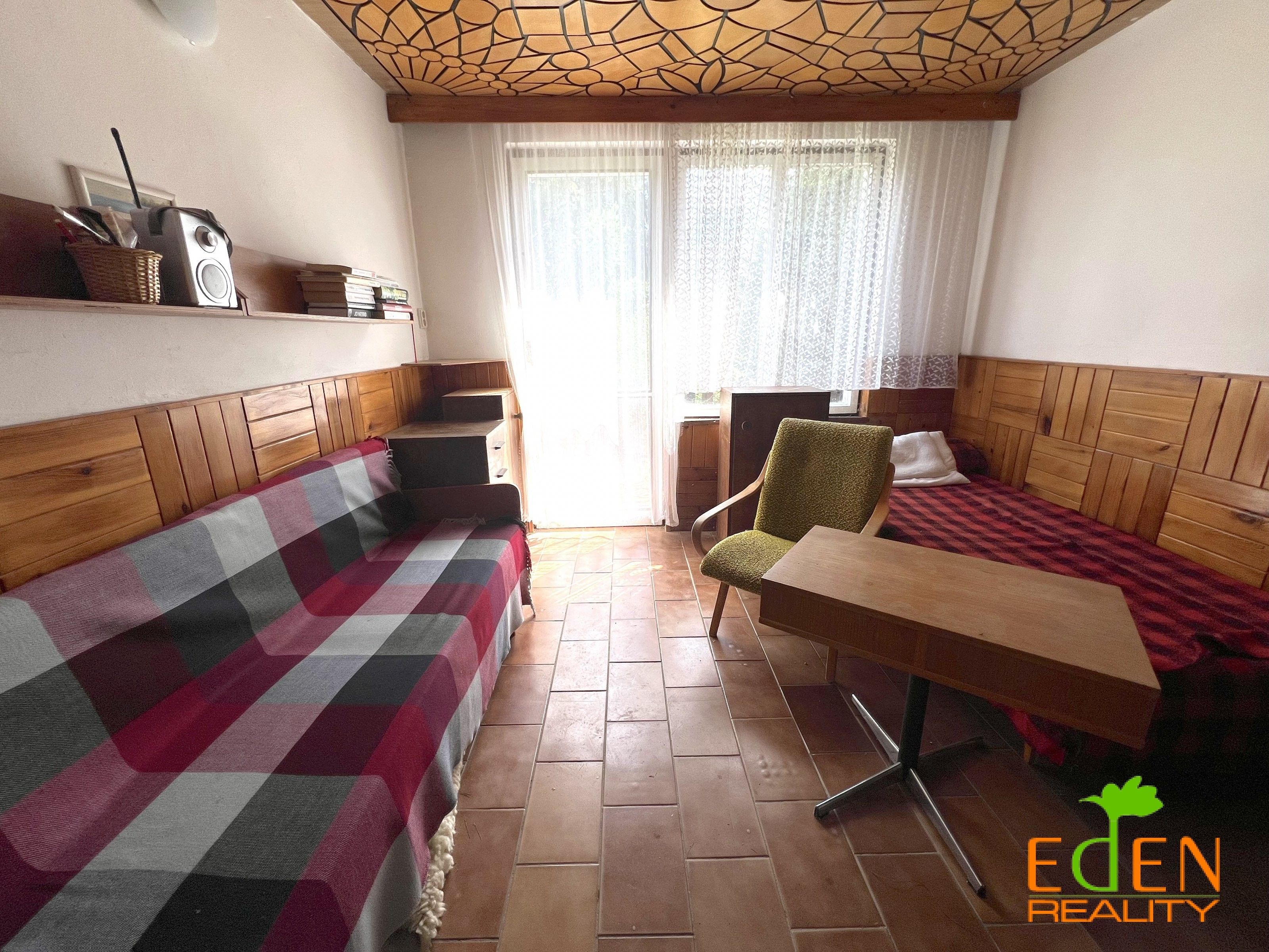 Prodej chata - Kamínek, Dobřany, 43 m²