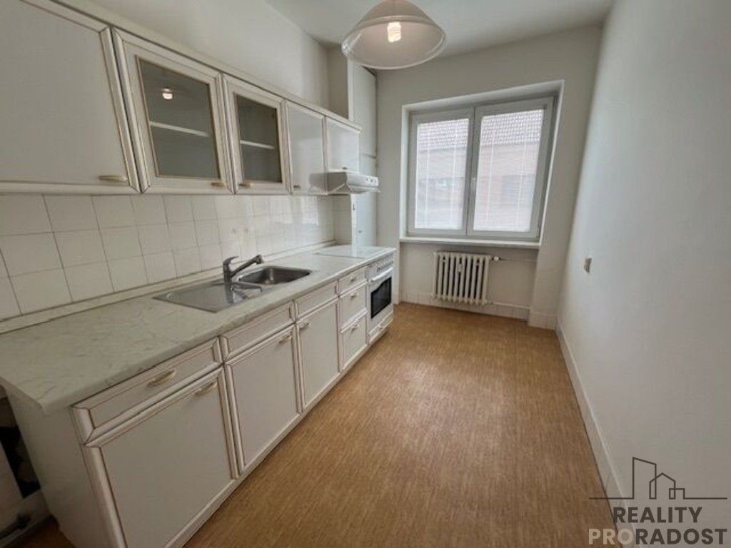 Prodej byt 2+1 - Vrchlického, Hodonín, 67 m²