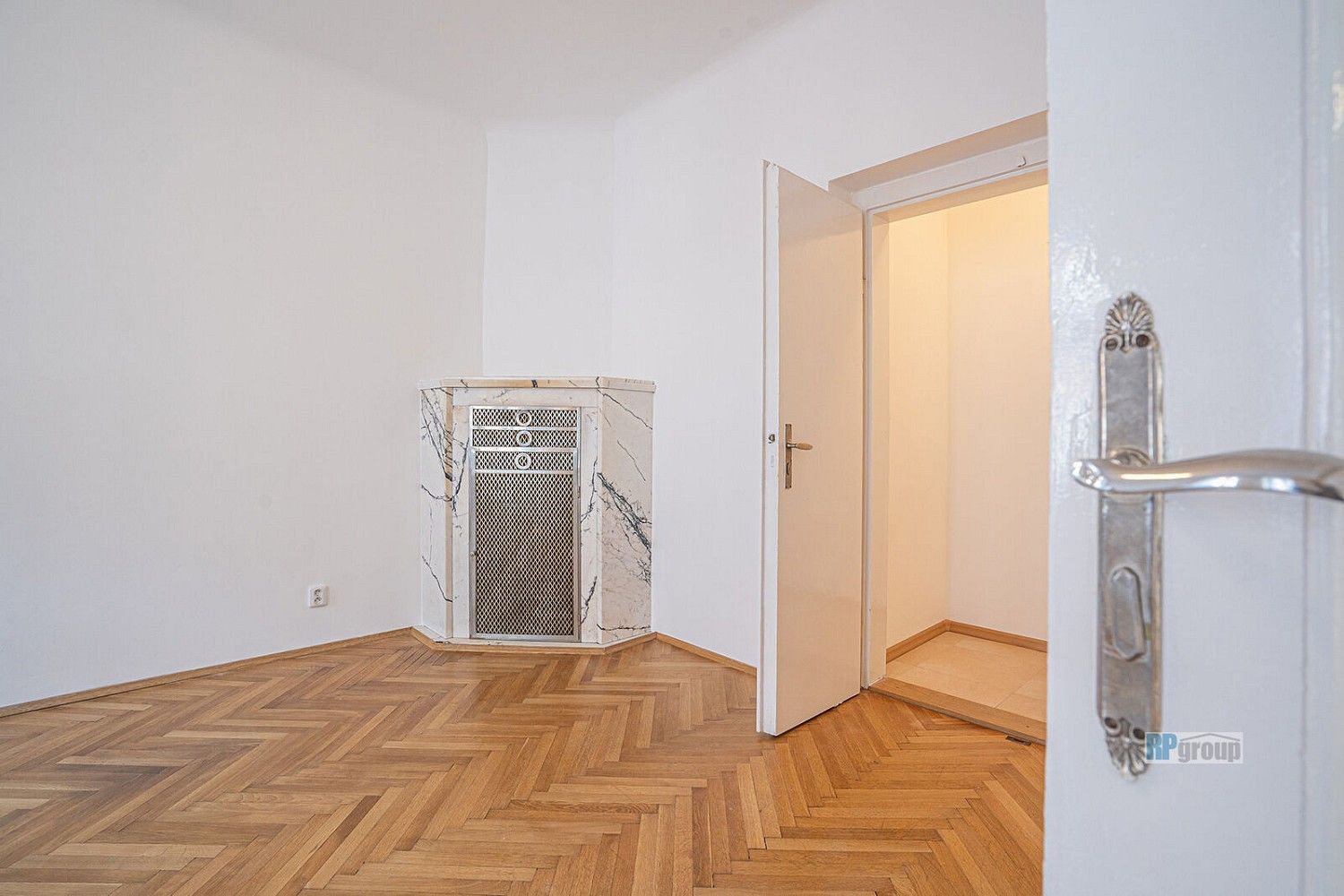 Pronájem byt 3+1 - Štítného, Praha 3 - Žižkov, 99 m² - 2