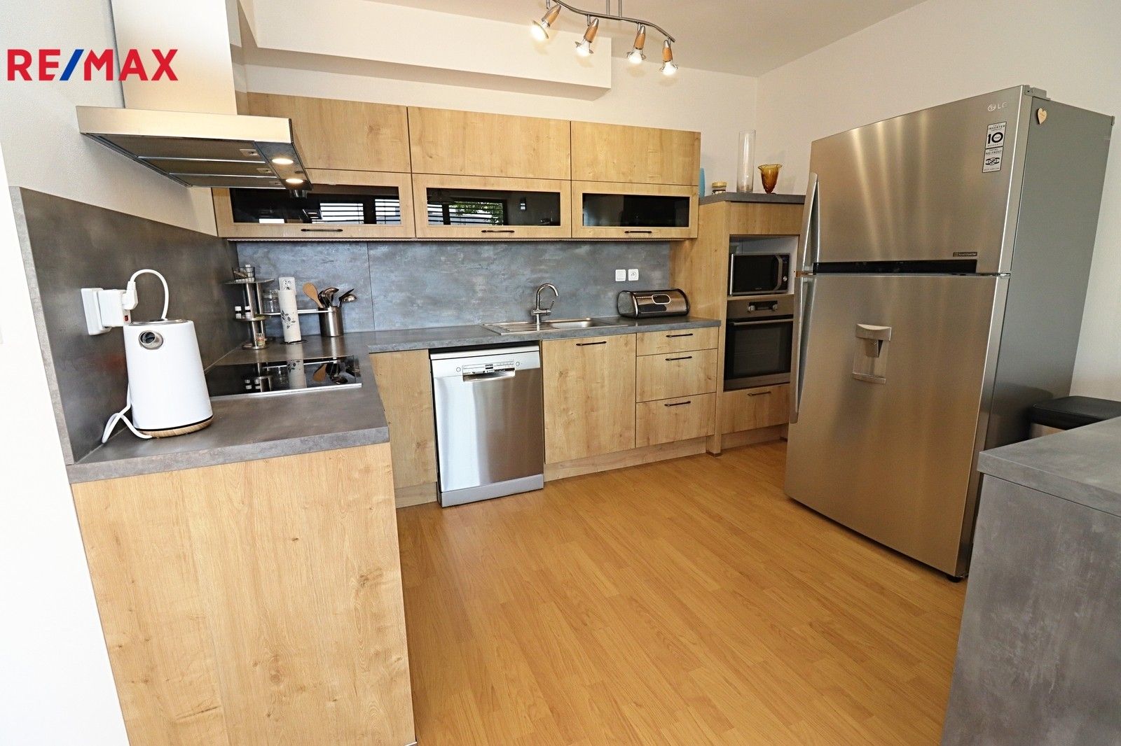 Prodej rodinný dům - Javorová, Pardubice, 149 m²