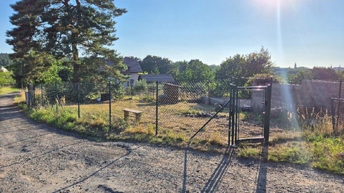 Pozemek pro bydlení, 238 m²